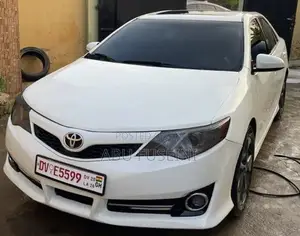 Toyota Camry 2014 White