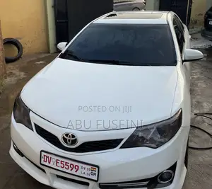 Toyota Camry 2014 White
