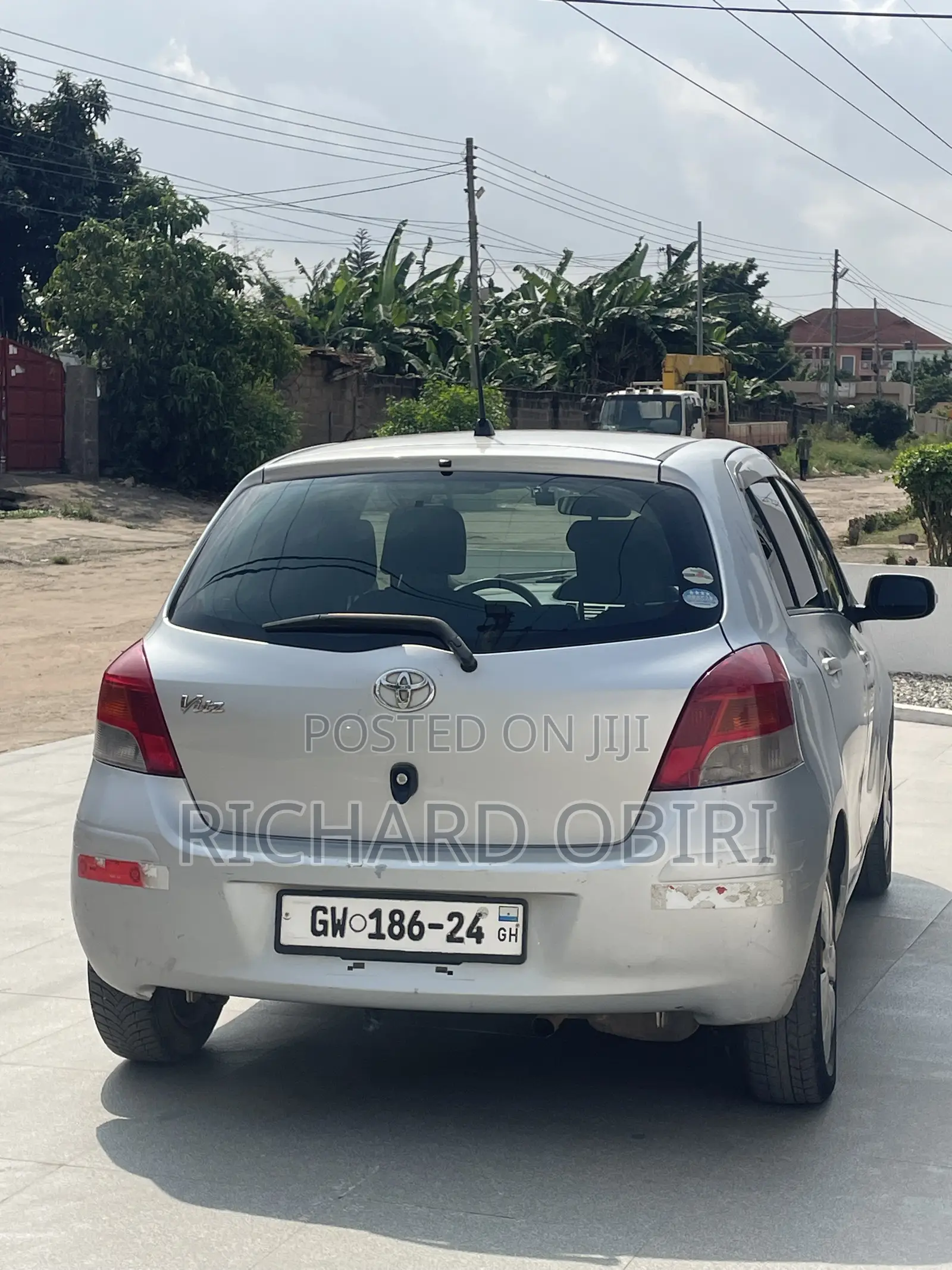 Toyota Vitz 1.3 AWD 5dr 2010 Silver
