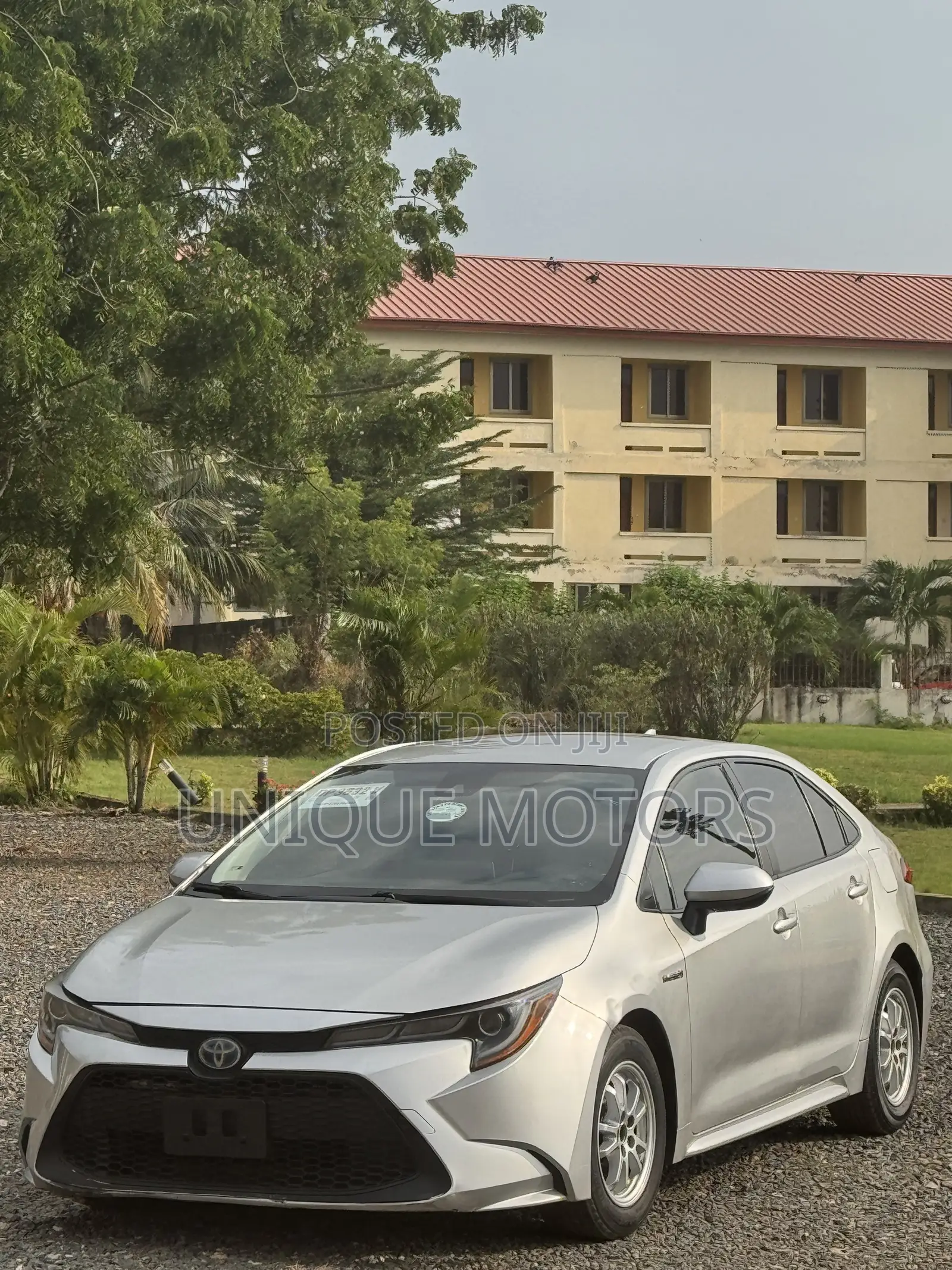 Toyota Corolla LE 2020 Gray