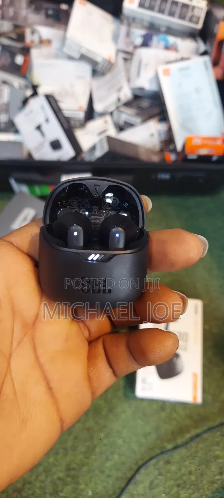JBL Tune Flex Earbud