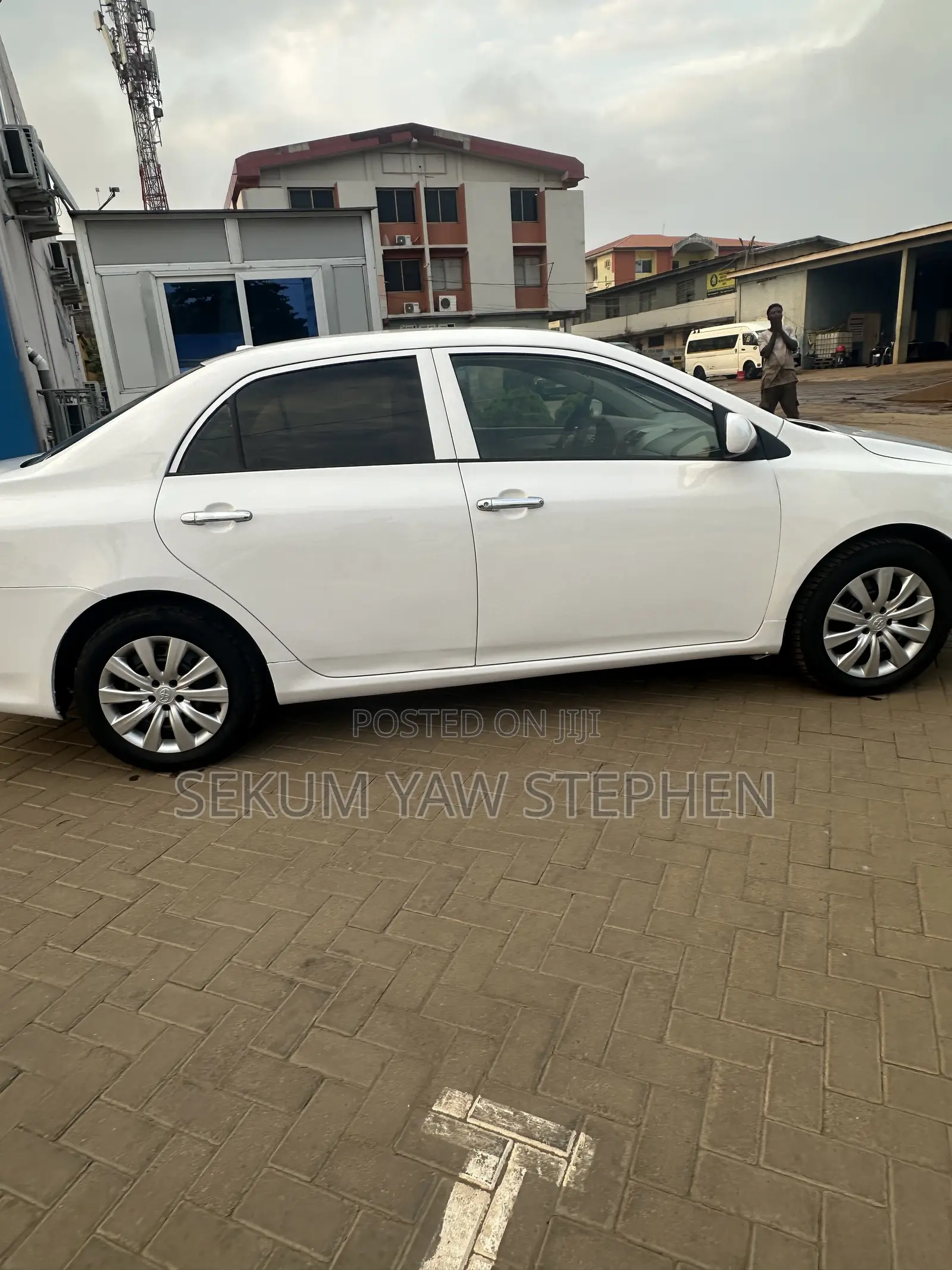 Toyota Corolla 2010 White