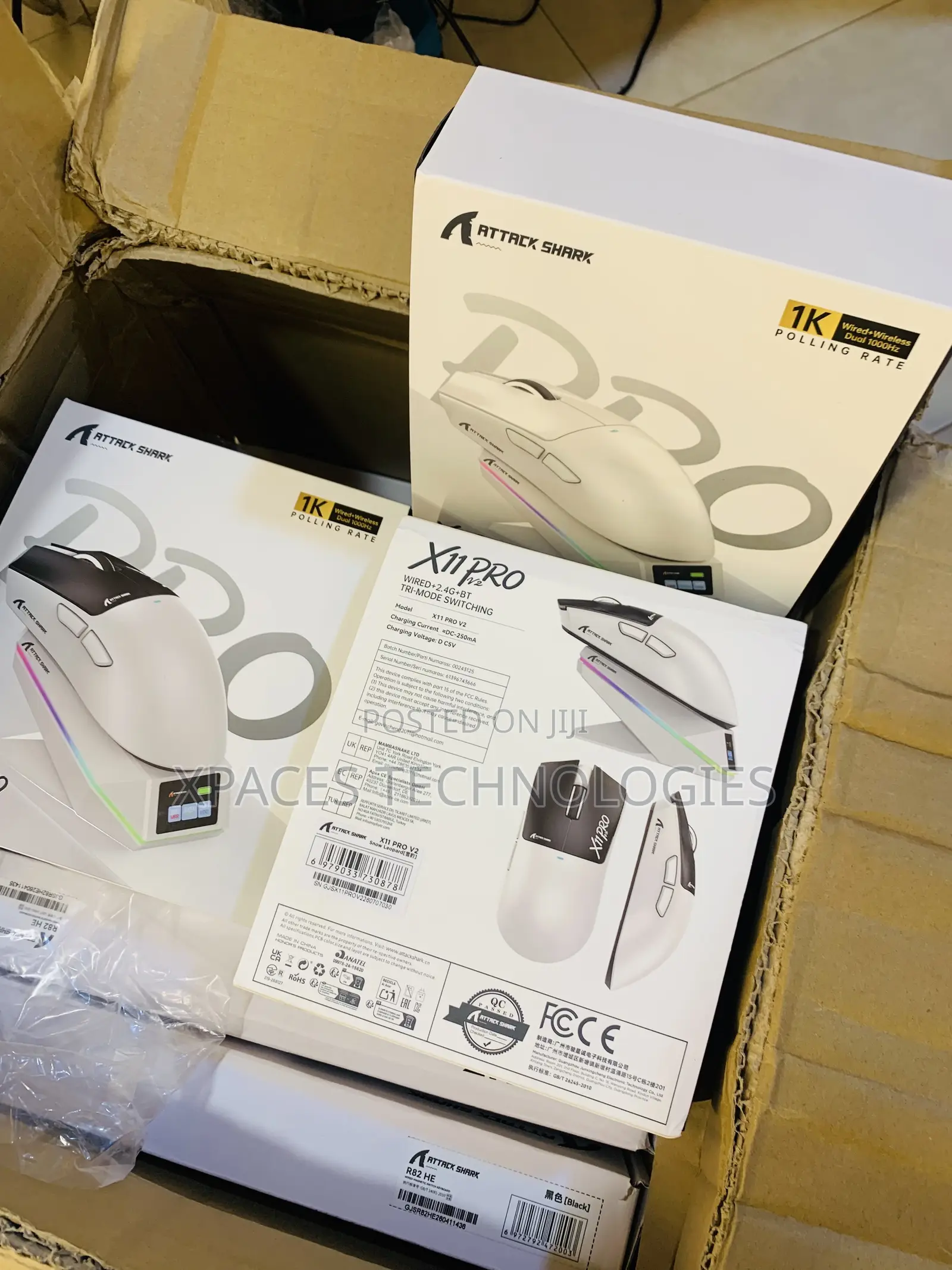 ATTACK SHARK X11 PRO V2 Wireless Gaming Mouse + Display Charging Dock