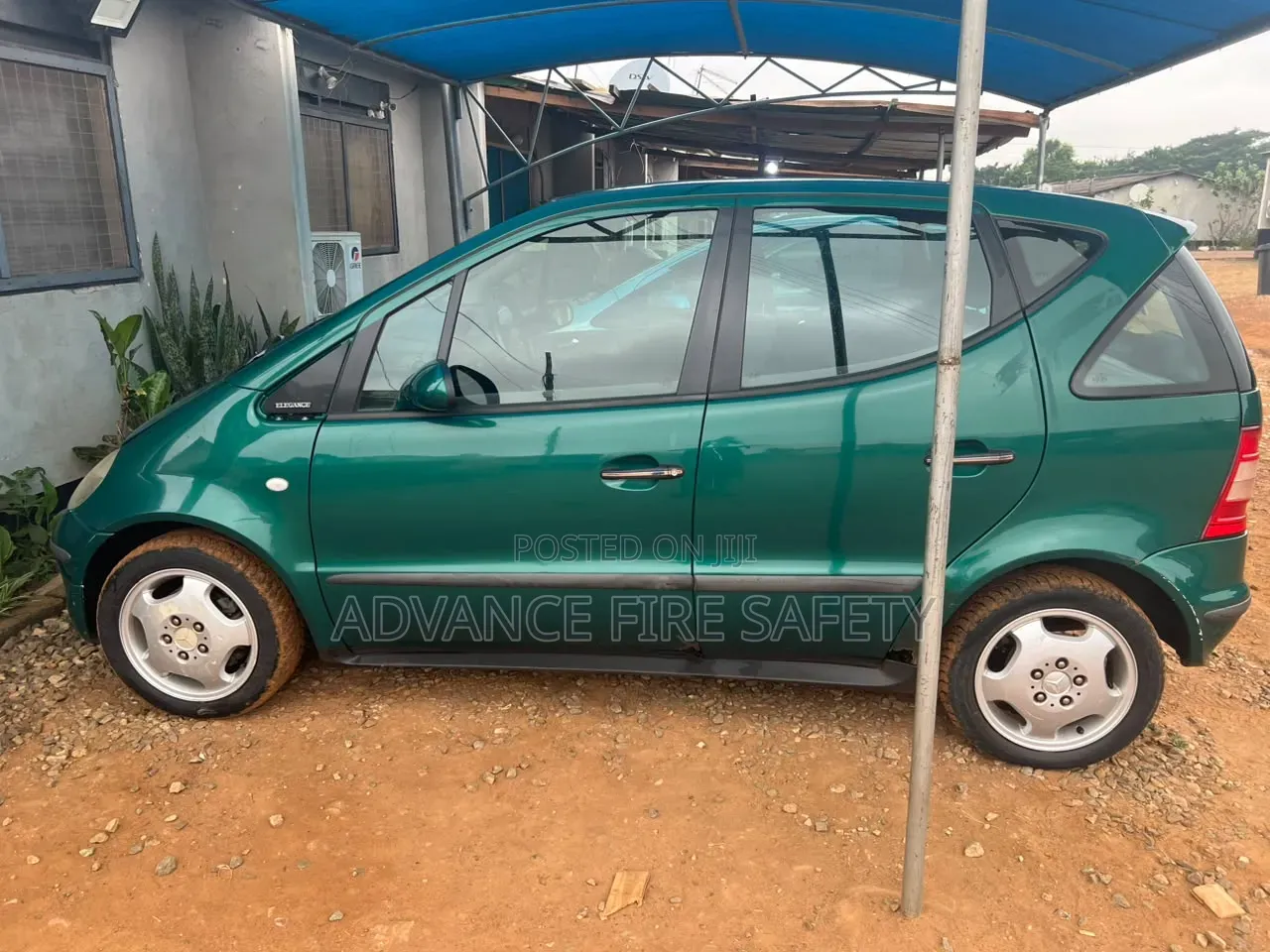 Mercedes-Benz 1420 2006 Green
