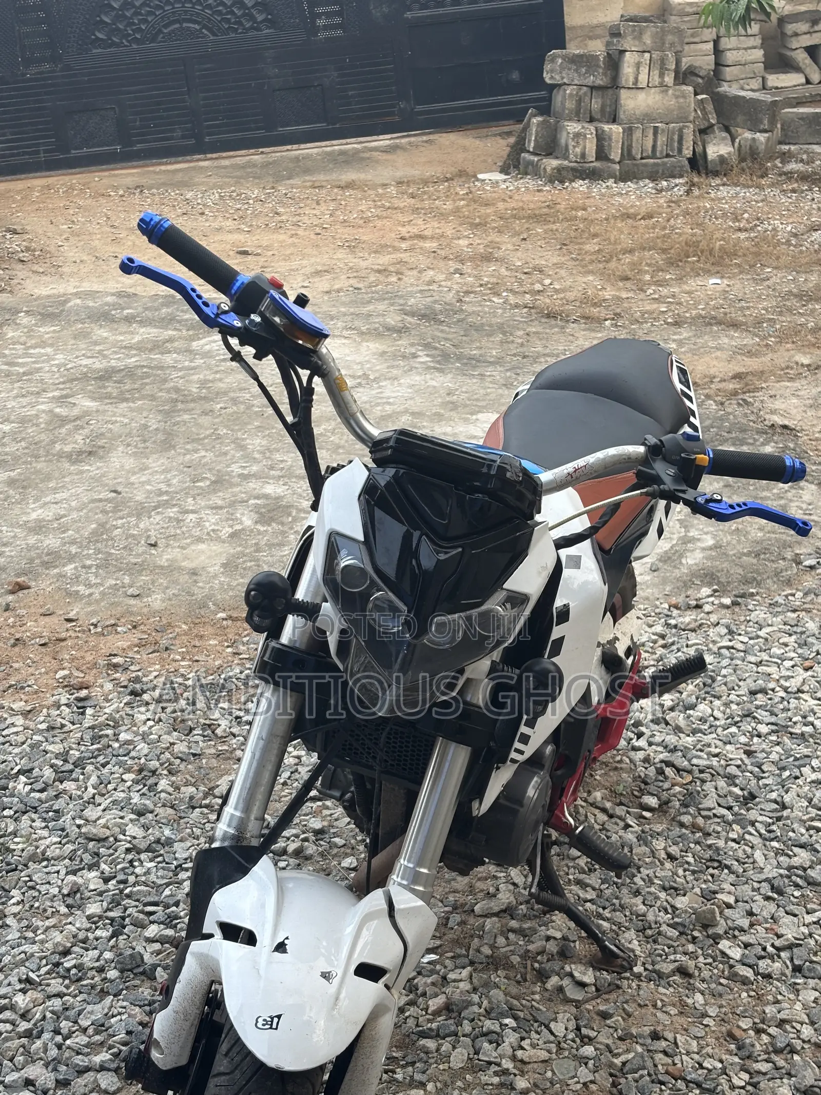 Benelli TNT 2022 White