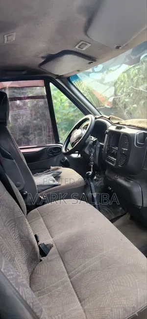 Ford Transit 2005 Blue
