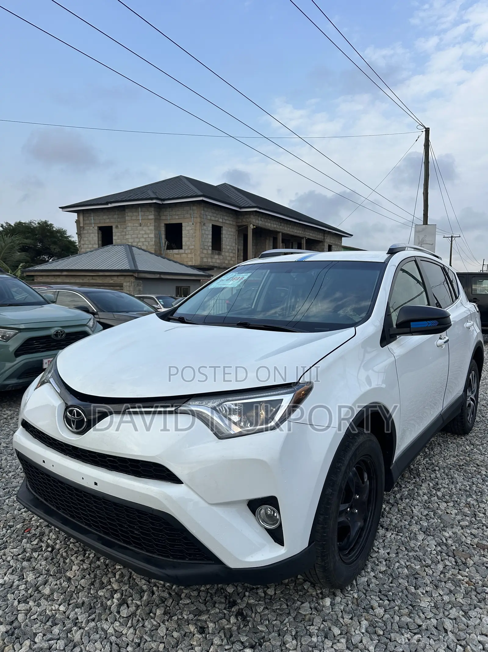 Toyota RAV4 2017 White