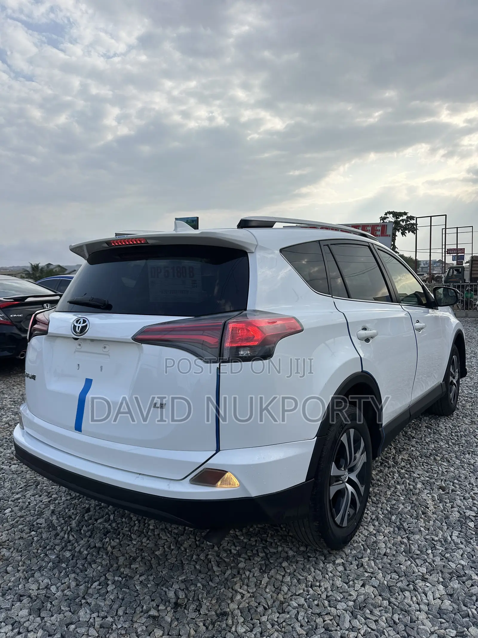 Toyota RAV4 2017 White