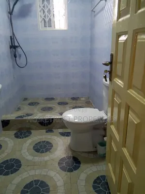 2bdrm Apartment in Pokuase Ayawoso for rent