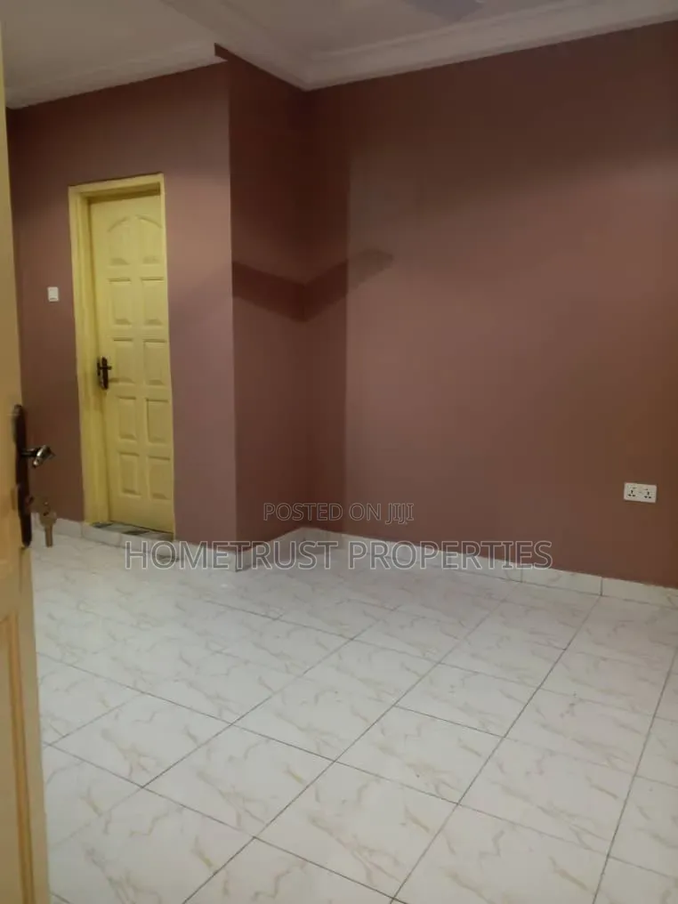 2bdrm Apartment in Pokuase Ayawoso for rent