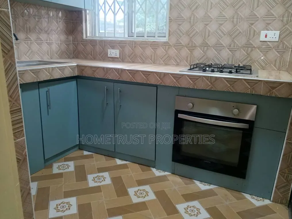 2bdrm Apartment in Pokuase Ayawoso for rent