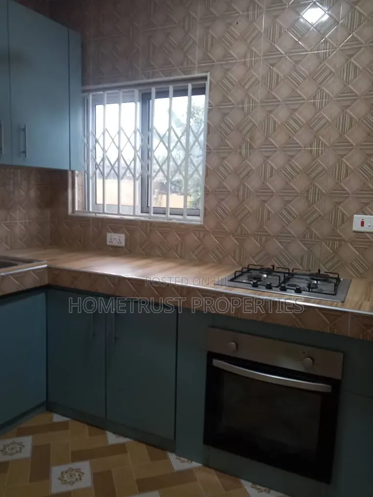 2bdrm Apartment in Pokuase Ayawoso for rent