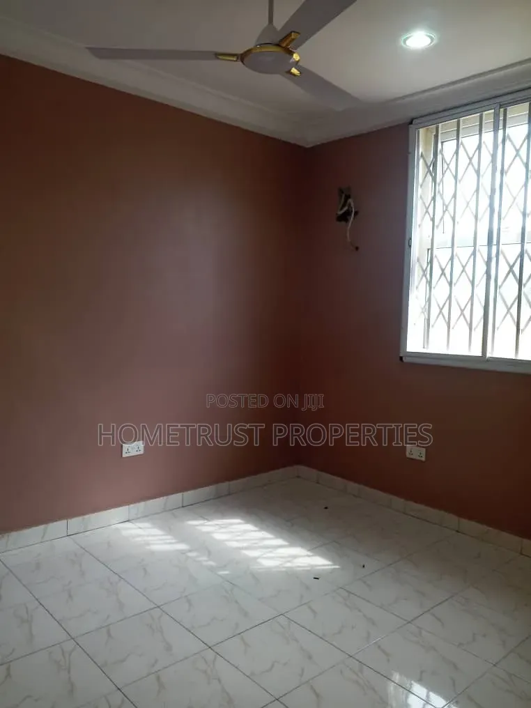 2bdrm Apartment in Pokuase Ayawoso for rent
