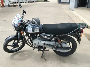 Bajaj Boxer 150 UG 2025 Black