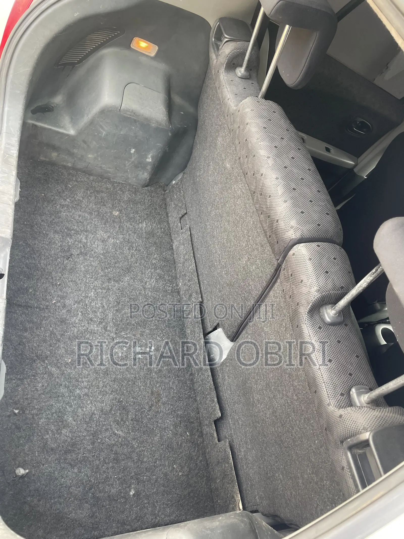 Toyota Vitz 1.3 AWD 5dr 2010 Silver