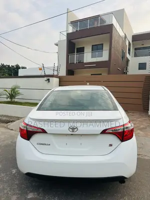 Toyota Corolla S 4dr Sedan (1.8L 4cyl CVT) 2016 White