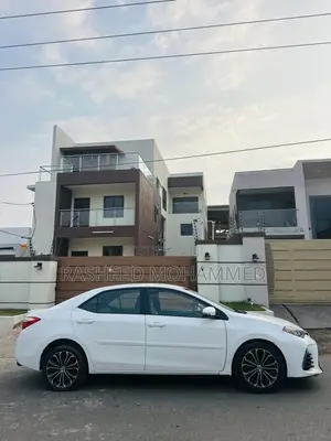 Toyota Corolla S 4dr Sedan (1.8L 4cyl CVT) 2016 White