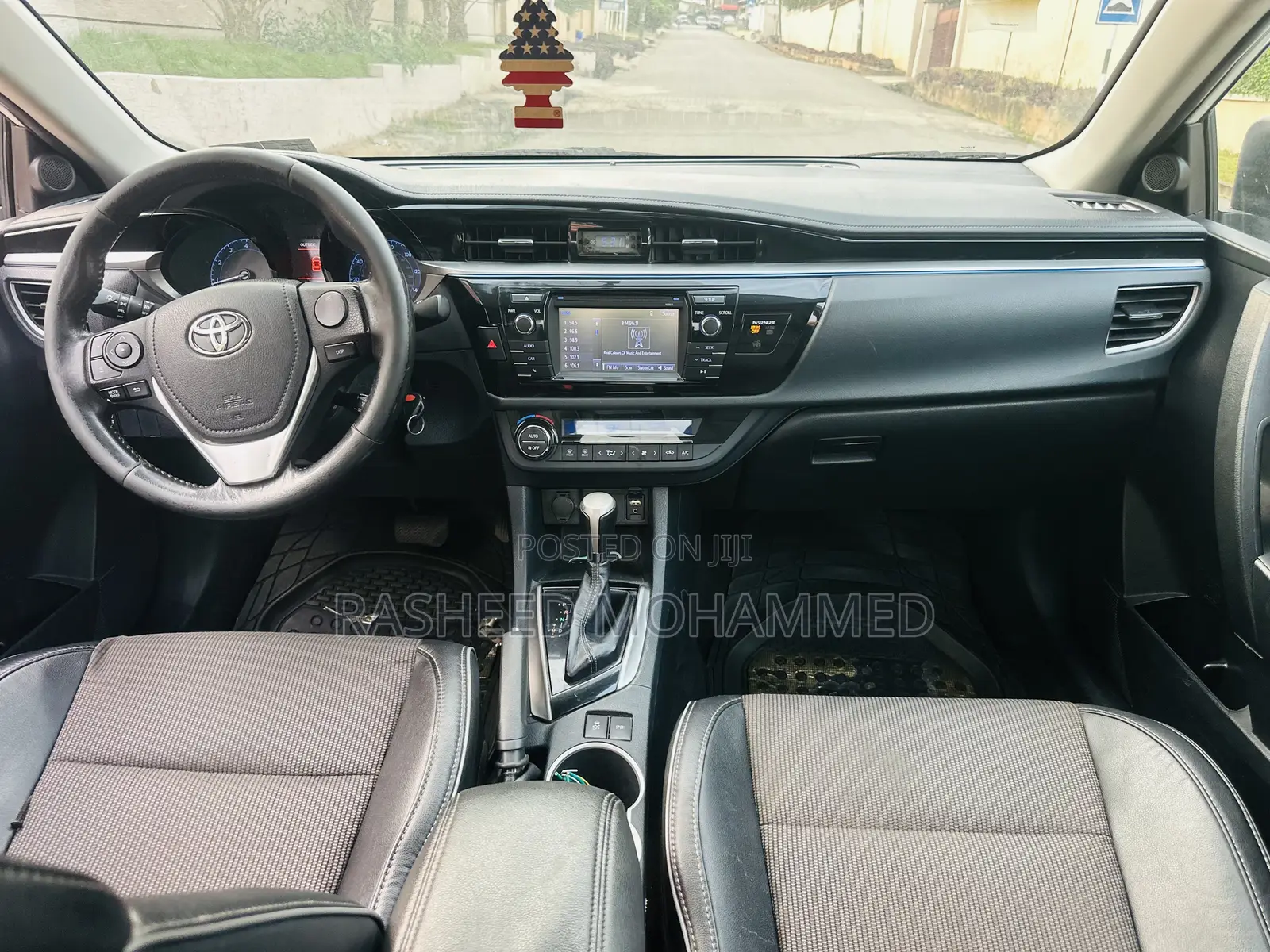 Toyota Corolla S 4dr Sedan (1.8L 4cyl CVT) 2016 White