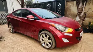 Hyundai Elantra Limited 4dr Sedan (1.8L 4cyl 6A) 2014 Red