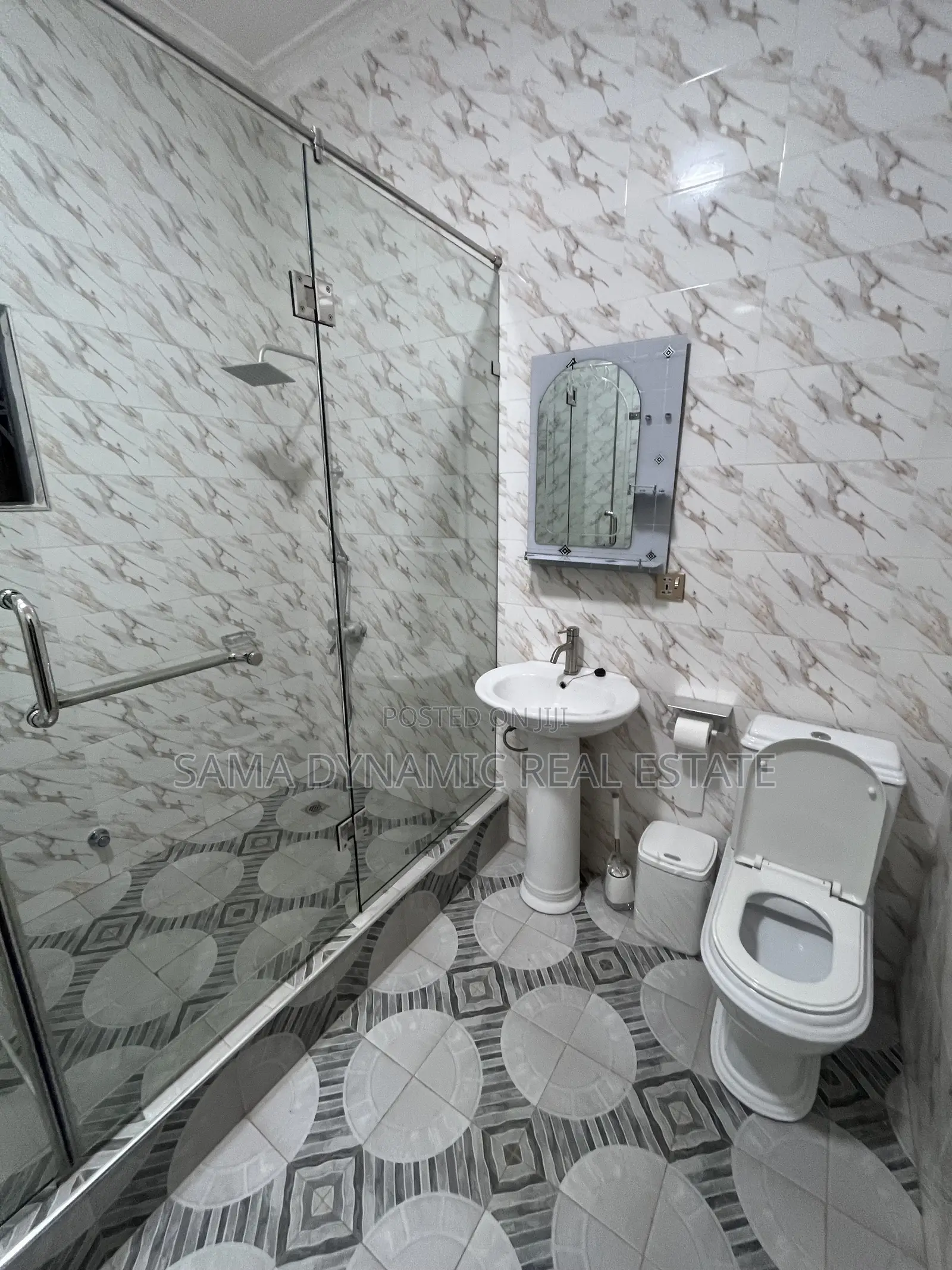 Furnished 4bdrm Apartment in Tseaddo for rent