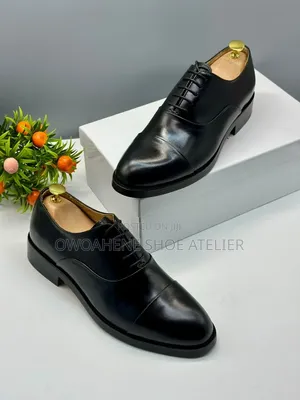 Black Leather Quarter-Brogue Derby Shoes,