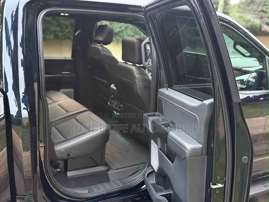 Ford F-150 2025 Black