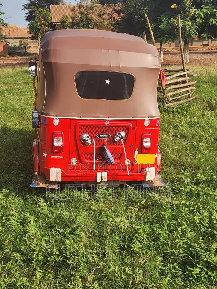 New Bajaj RE 2026 Red
