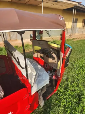 New Bajaj RE 2026 Red