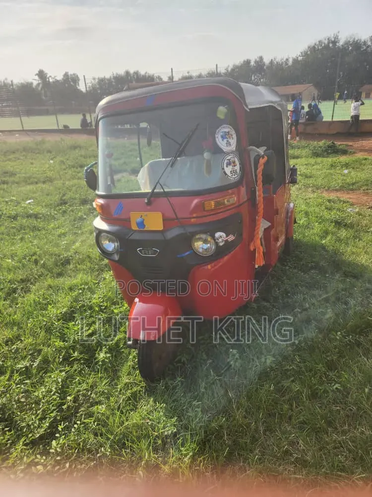 New Bajaj RE 2026 Red