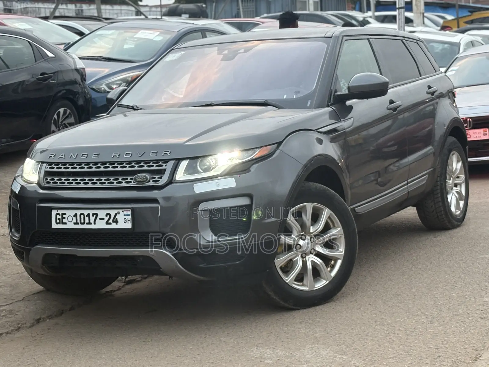 Land Rover Range Rover Evoque 2019 Gray