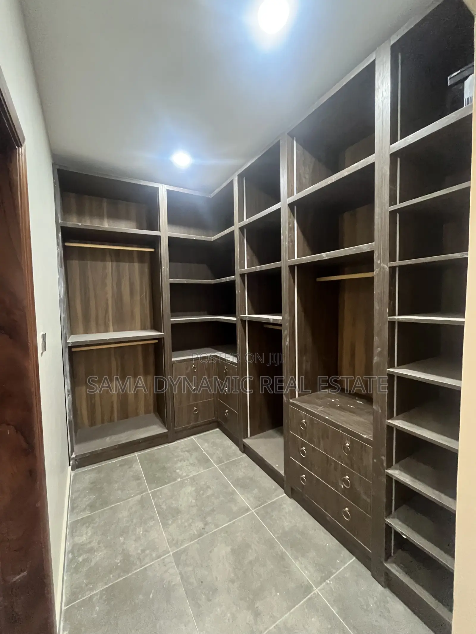 4bdrm House in Burma Hills, Tseaddo for rent