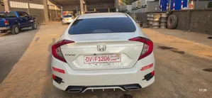 Honda Civic EX 2021 White