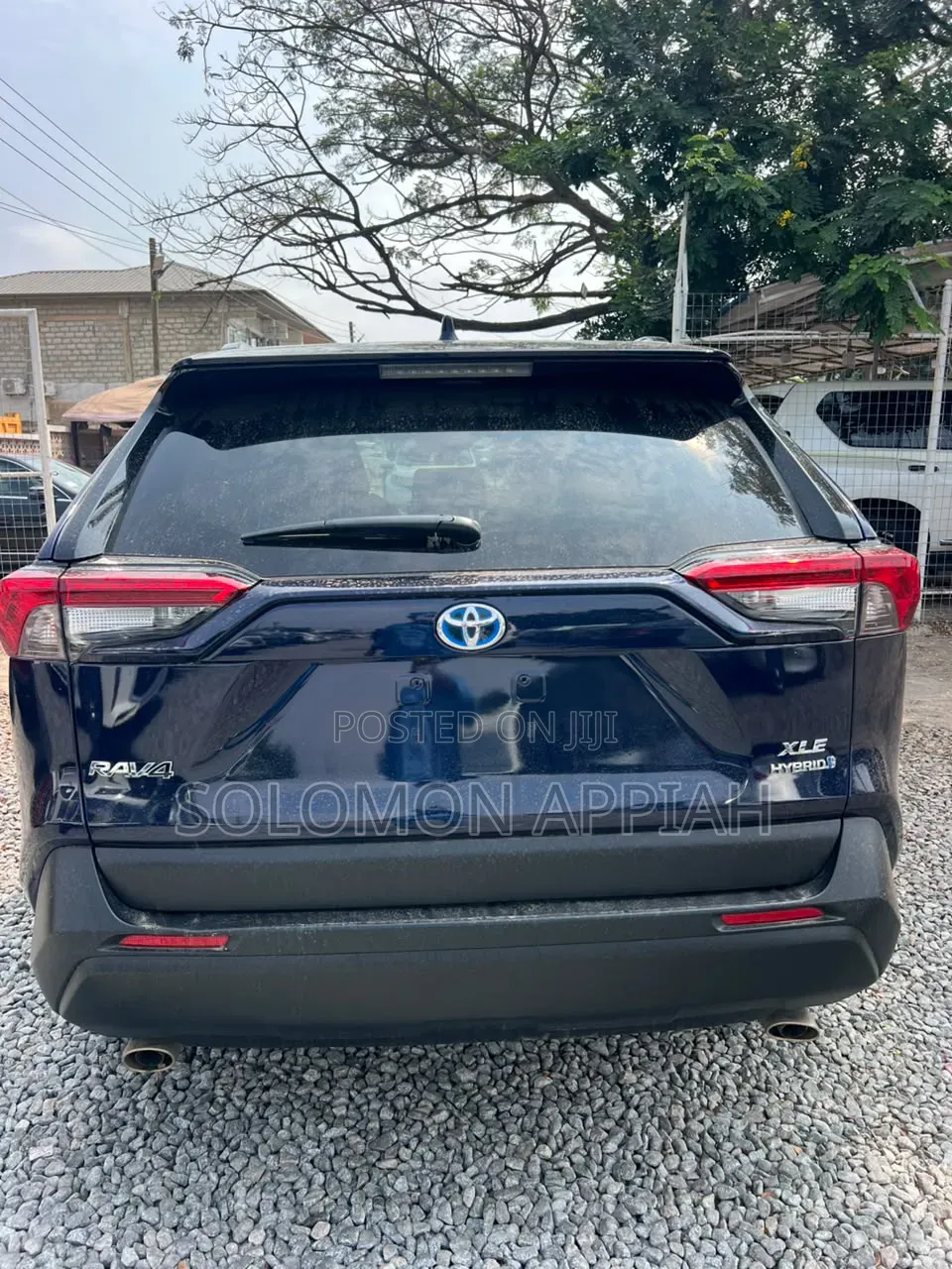 Toyota RAV4 2021 Blue