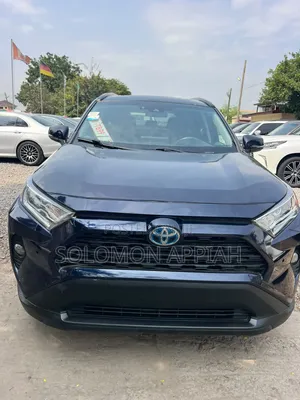 Toyota RAV4 2021 Blue