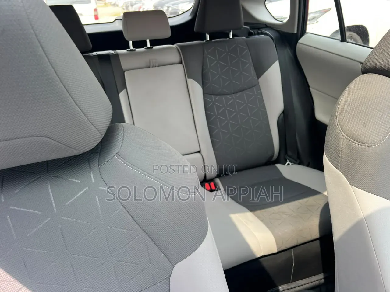 Toyota RAV4 2021 Blue