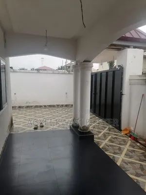 3bdrm House in Behind Koans Estate, Amasaman for sale