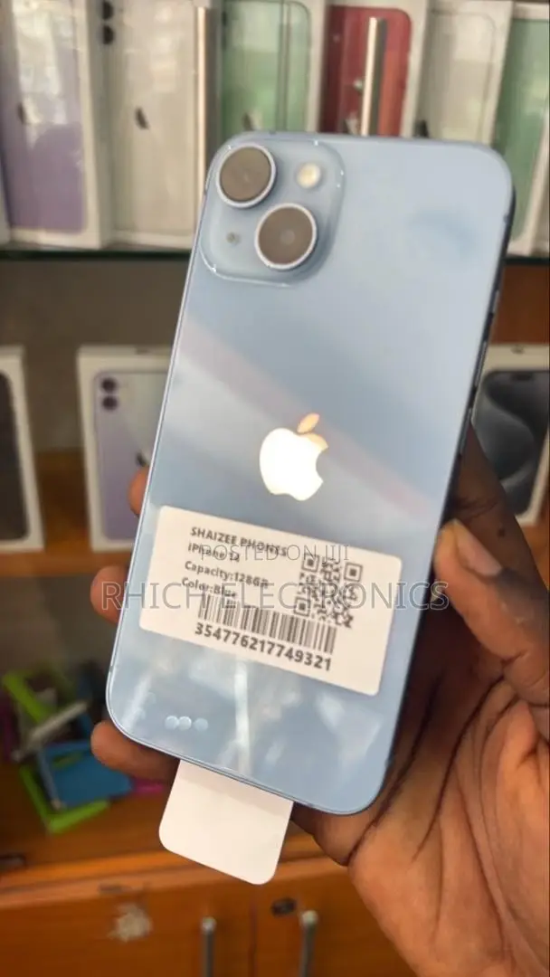New Apple iPhone 13 128 GB Blue
