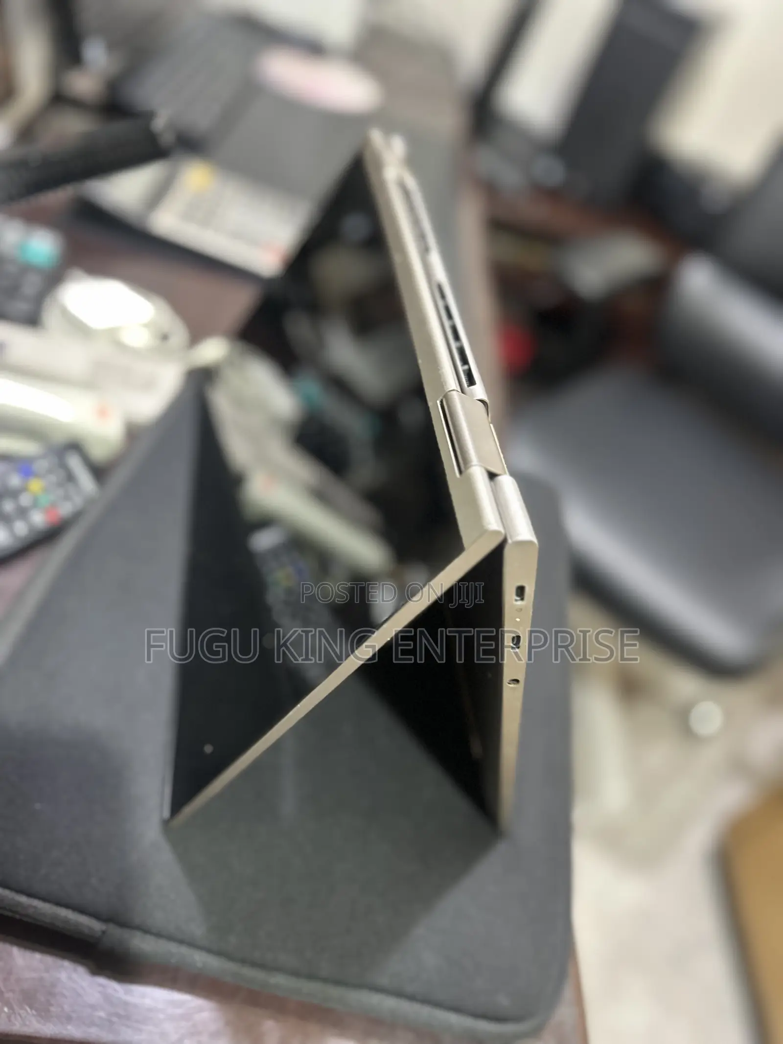 Laptop Lenovo Yoga C740 8GB Intel Core i5 SSD 256GB