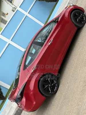 Hyundai Elantra Limited PZEV 4dr Sedan (1.8L 4cyl 6A) 2015 Red