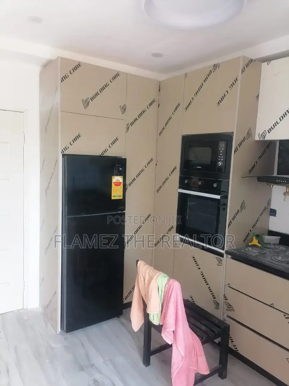 3bdrm House in Reggies Court Estate, Amasaman for sale