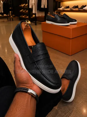 Black Pebble-Grain Leather Penny Loafer