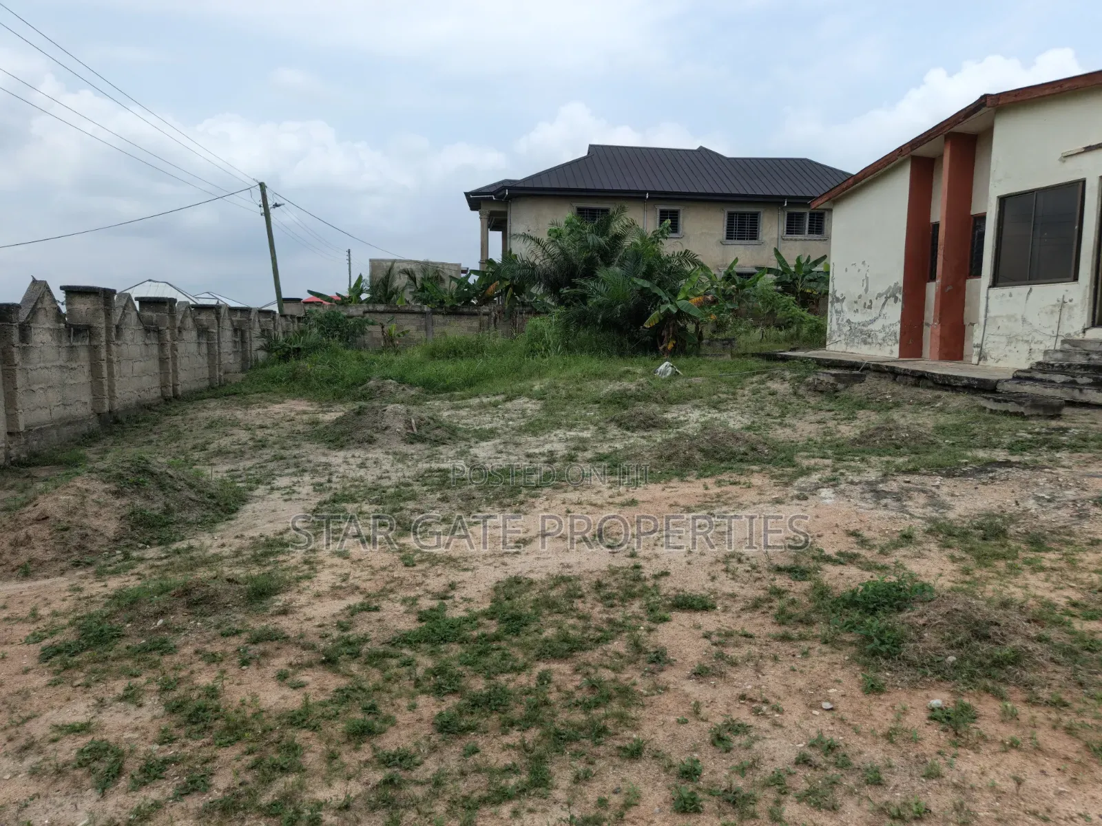 4bdrm House in Antoa Near Kenyasi, Kumasi Metropolitan for sale