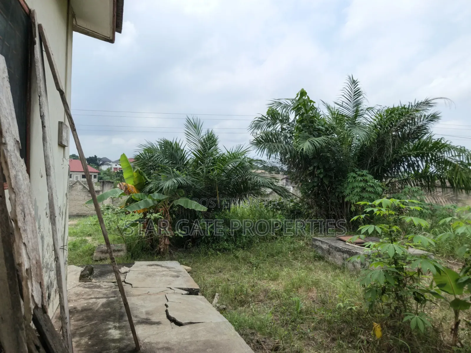 4bdrm House in Antoa Near Kenyasi, Kumasi Metropolitan for sale