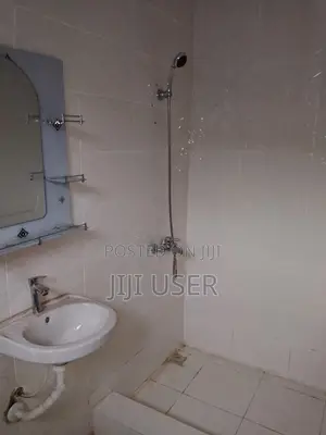2bdrm House in Adom City, Community 25 for rent