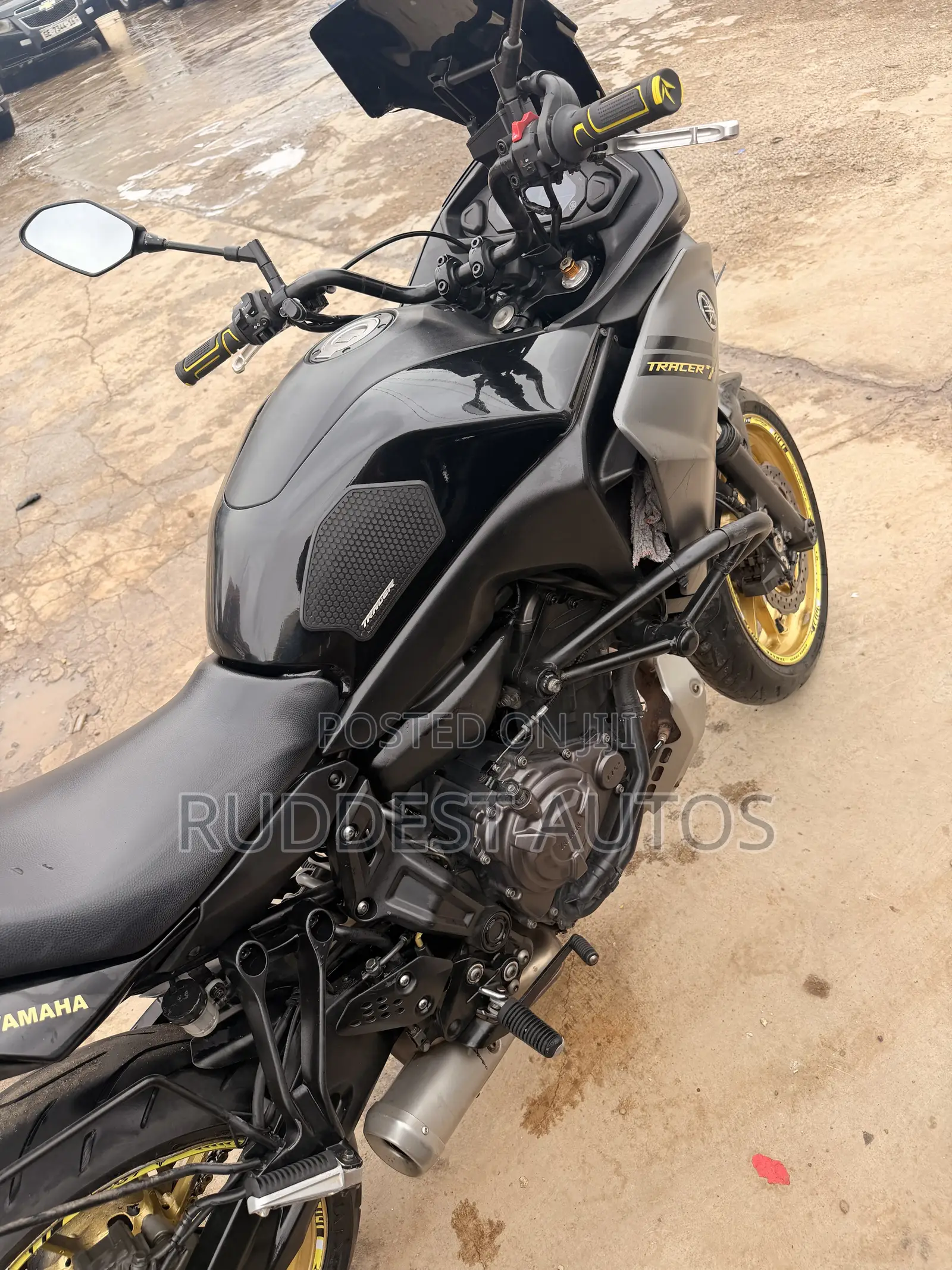 Yamaha 2021 Black