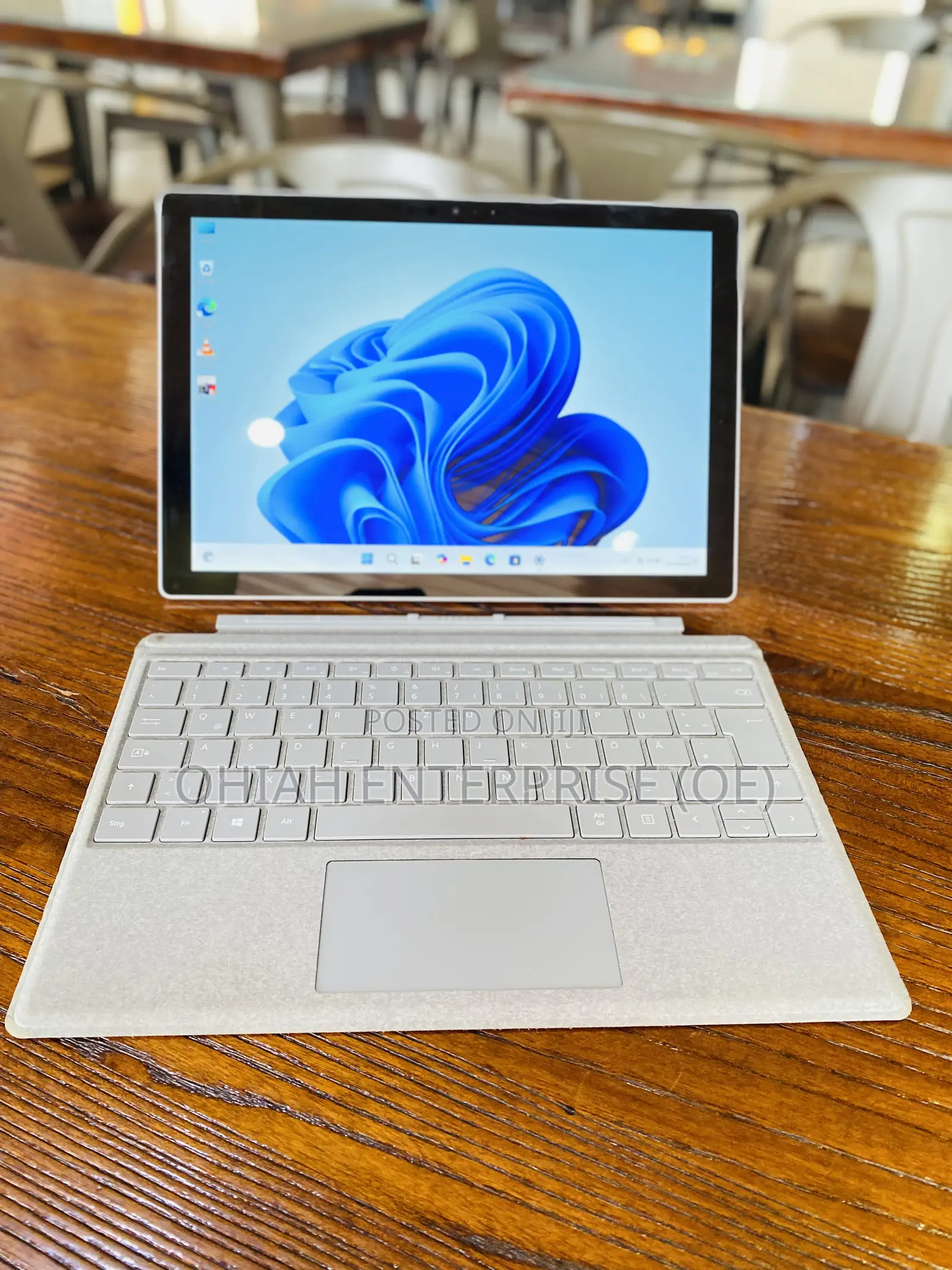 Laptop Microsoft Surface Pro 6 8GB Intel Core i5 SSD 256GB