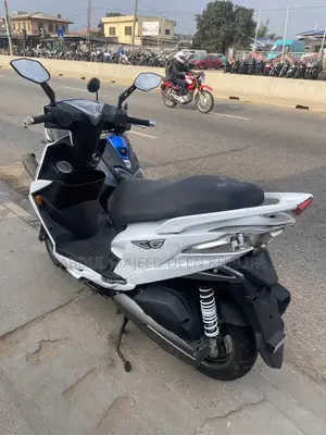 Kymco 2018 White