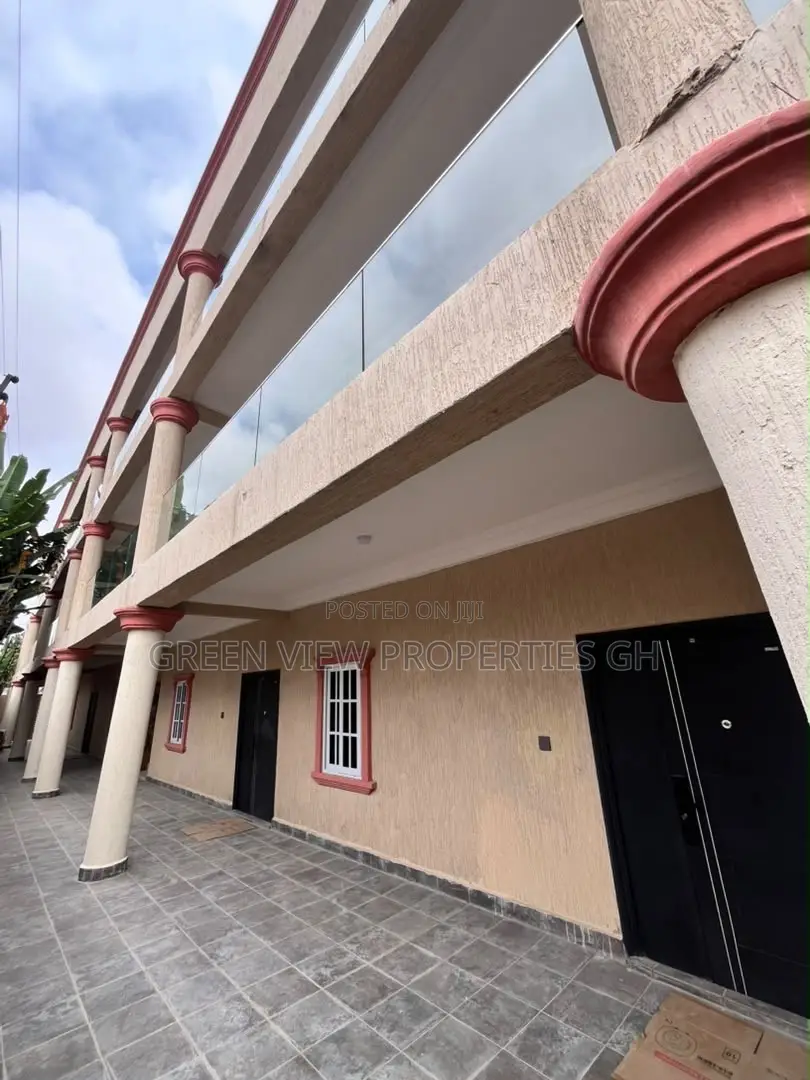 1bdrm Room & Parlour in East Legon for rent