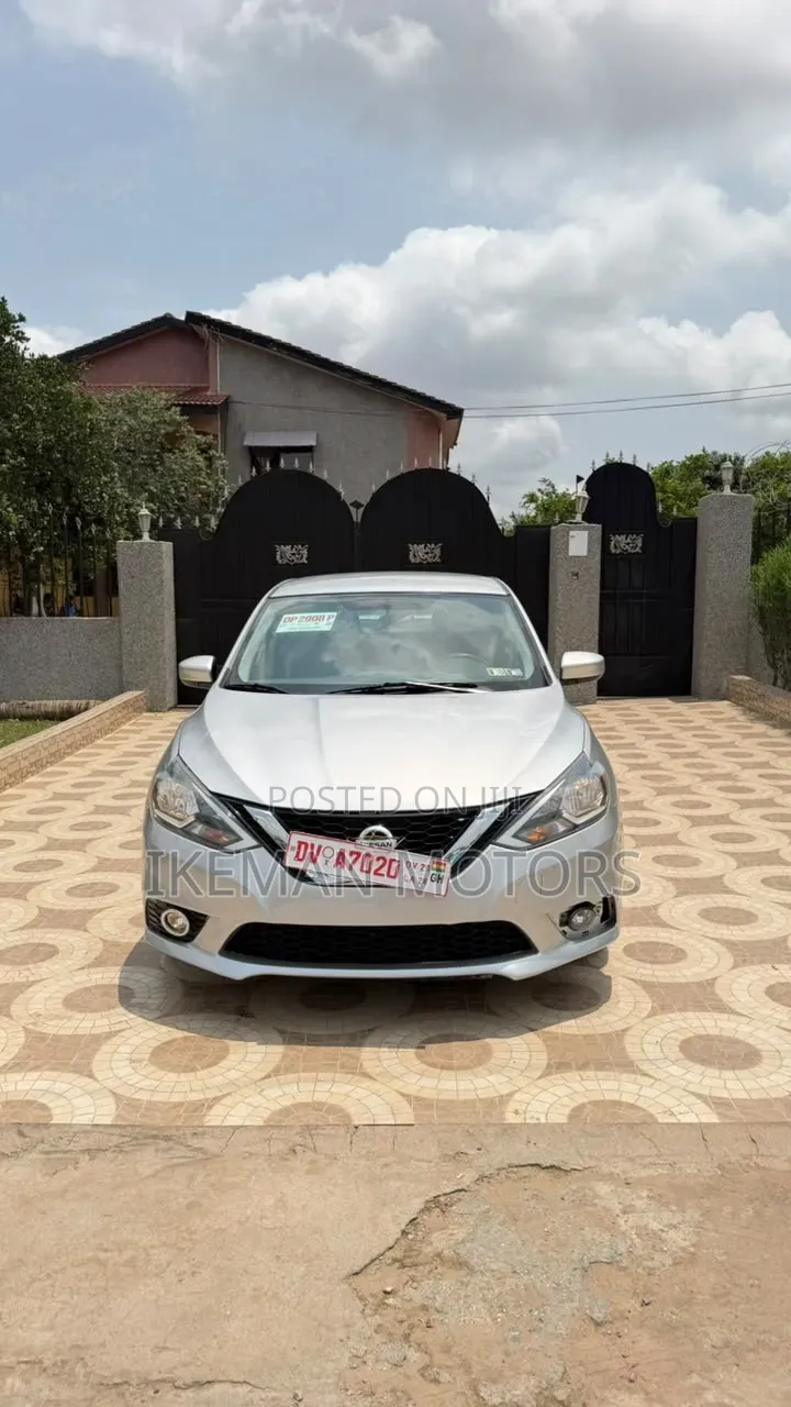 Nissan Sentra 2016 Silver