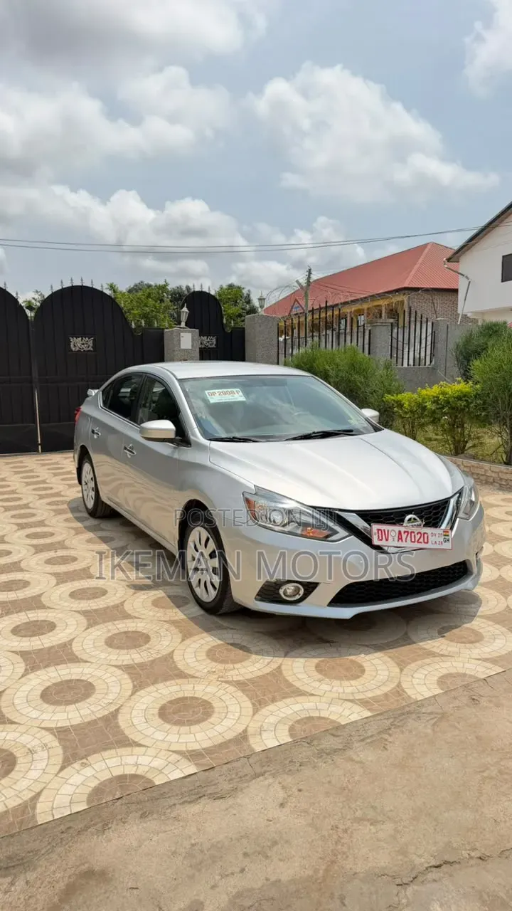 Nissan Sentra 2016 Silver